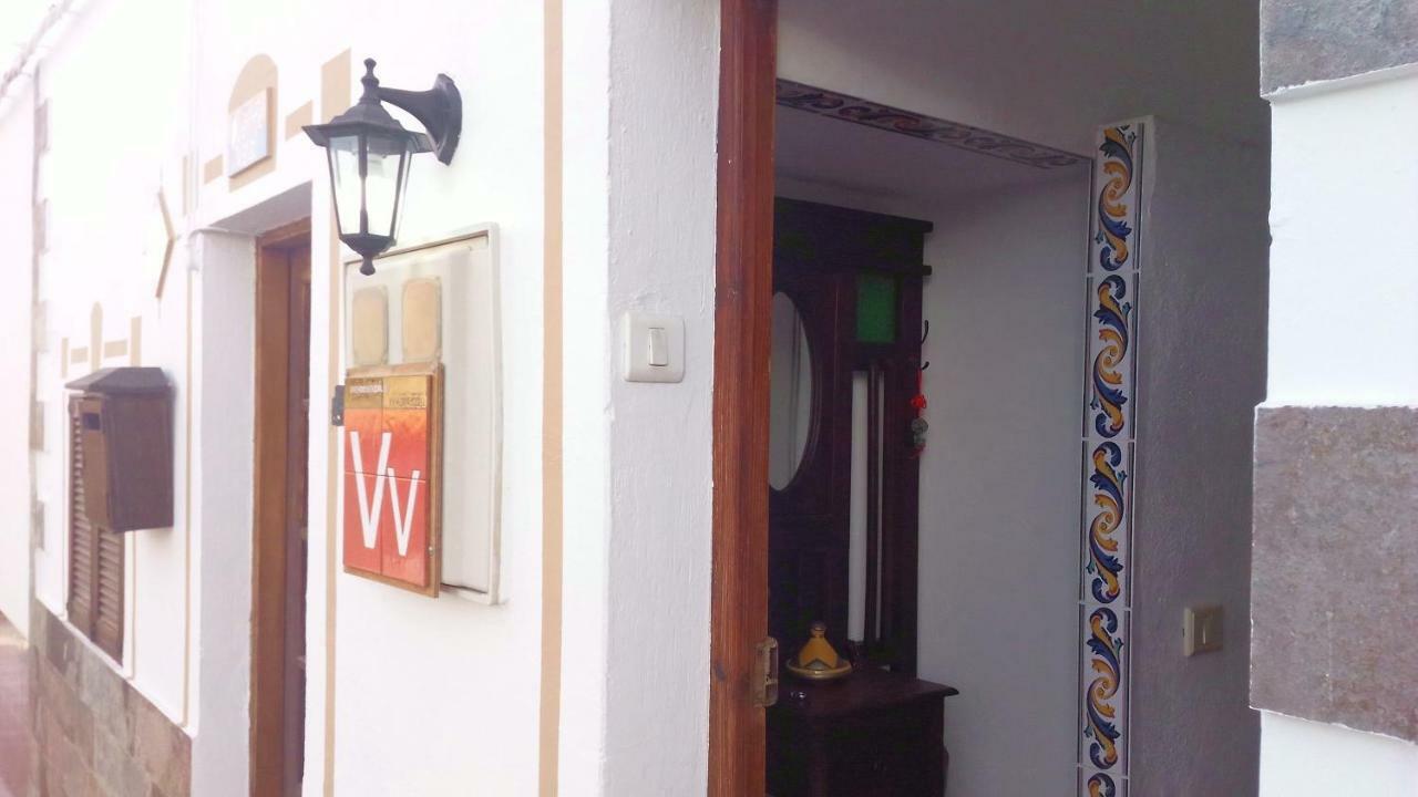 شقة أرونا  في Casa Duermevela Rural Wifi 600 Mbps Energia Solar المظهر الخارجي الصورة